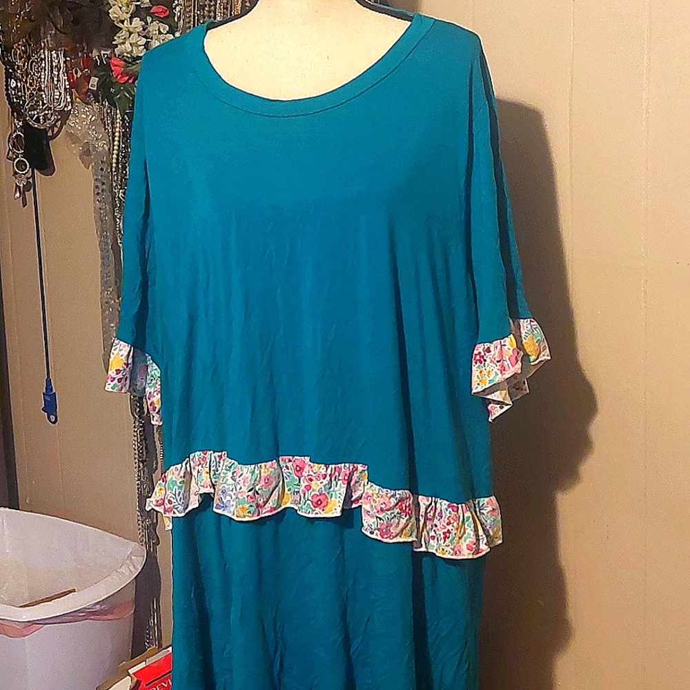 Blue Ruffled 3/4 Sleeve Relaxed Tunic With Beautiful Floral Trim